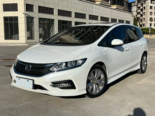 Honda Jade 1.8L Auto Comfort Edition 5 seats