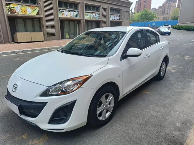 Mazda 3 Xingcheng Sedan 1.6L Manual Comfort Type