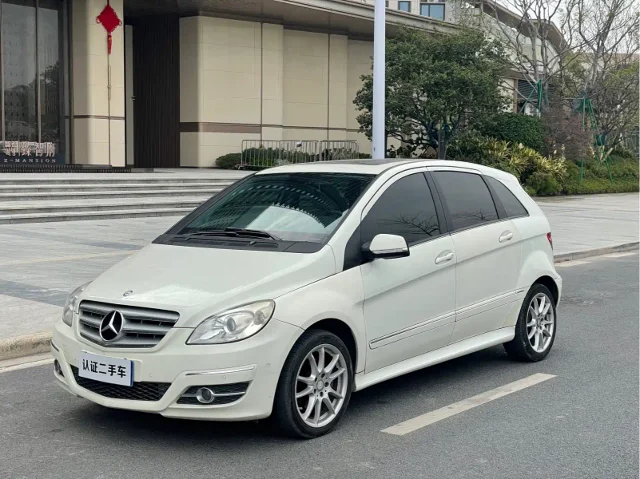 Mercedes-Benz B-Class B 200 Luxury Type
