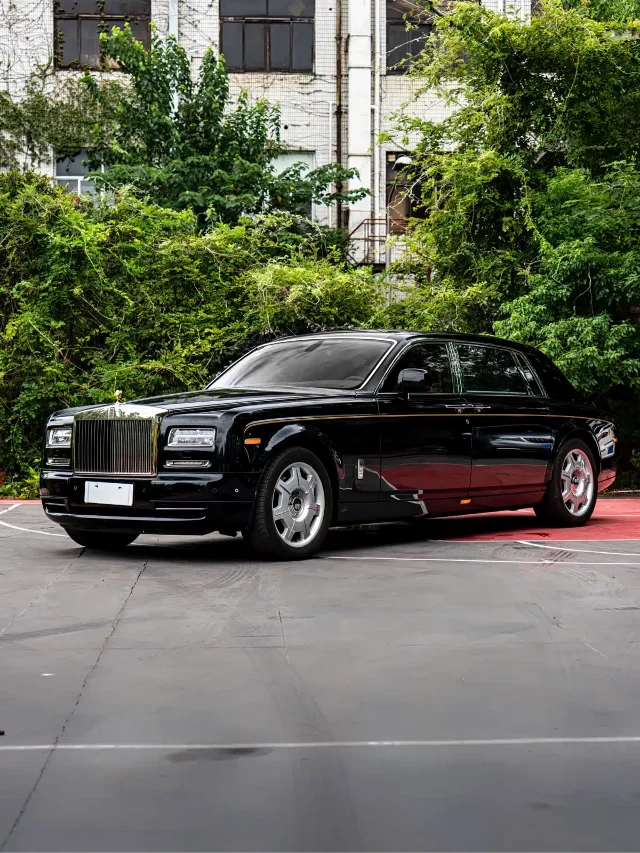 Rolls-Royce Phantom 6.7L Extended Edition EWB