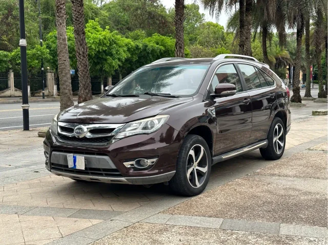 BYD S7 2.0T Auto Premium Type