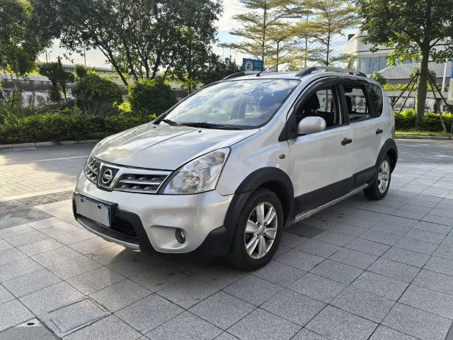 Nissan Livina Dynamic Sharp Edition 1.6L Auto Standard Type