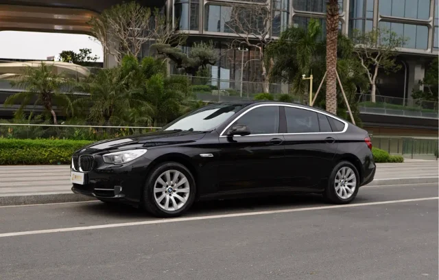 BMW 5 Series GT 535i Classic Type