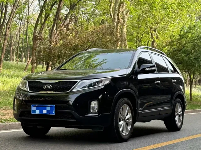Kia Sorento 2.4L 5 seats Gasoline Luxury Edition