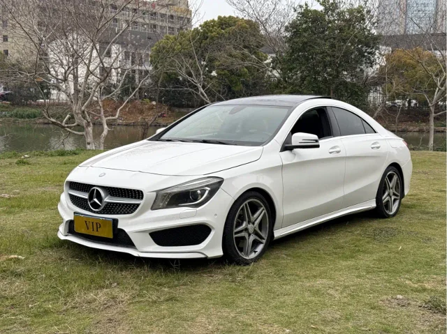 Mercedes-Benz CLA (Import) CLA 220 4MATIC