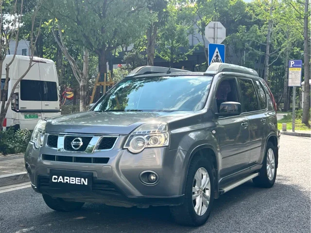 Nissan X-Trail 2.5L CVT Luxury Edition 4WD