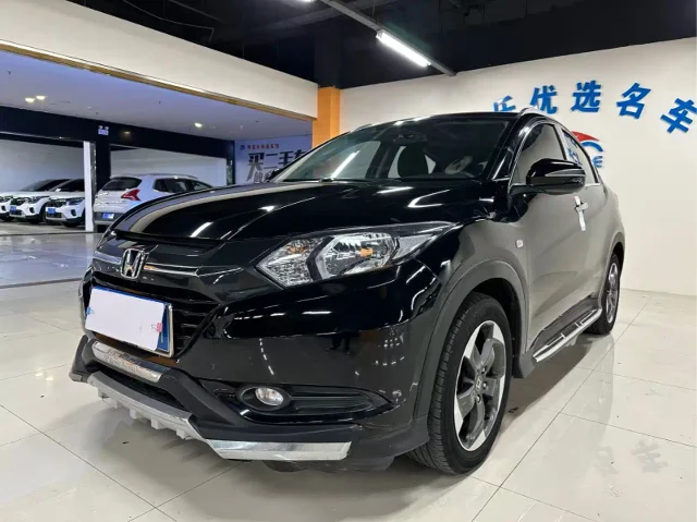 Honda Vezel 1.8L CVT 2WD Pioneer Type