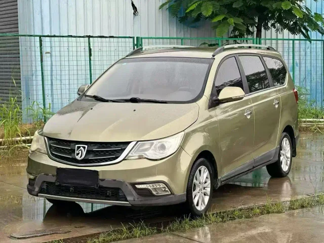 Baojun 730 1.5L Manual Comfort Type 7 seats
