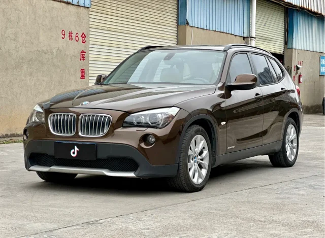 BMW X1 (Import) xDrive20i