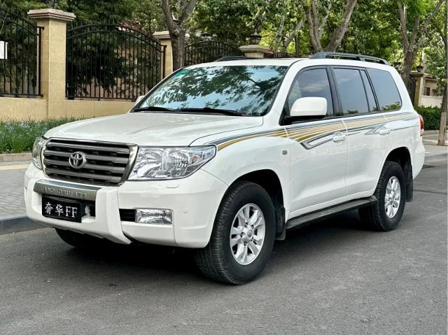 Toyota Land Cruiser 4.7L Auto VX