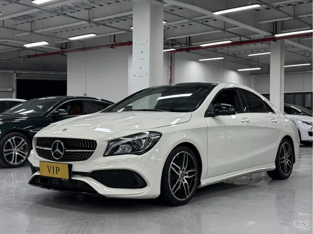 Mercedes-Benz CLA (Import) CLA 220 4MATIC