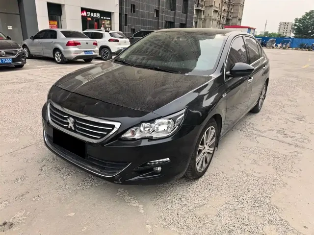 Peugeot 408 1.2T Auto Luxury Edition