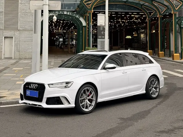 Audi RS 6 RS 6 4.0T Avant
