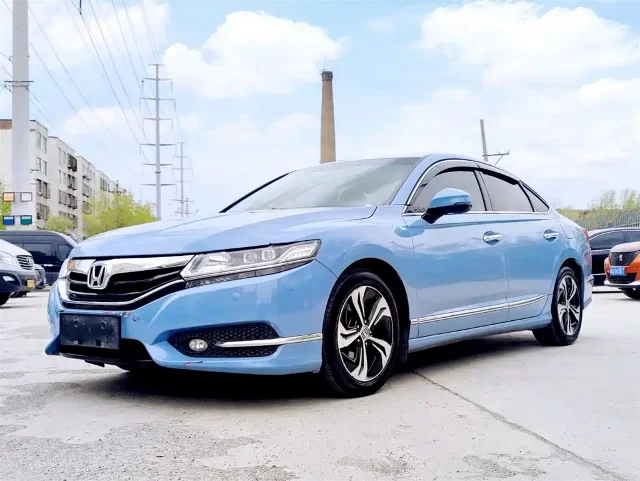 Honda Spirior 2.4L Premium Edition