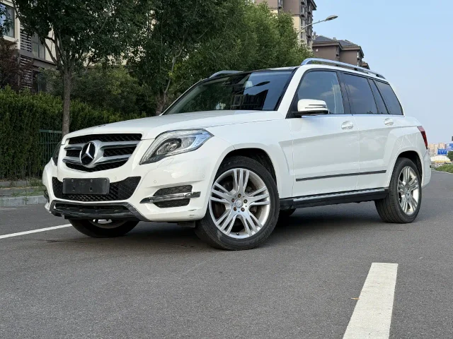 Mercedes-Benz GLK-Class GLK 300 4MATIC Fashion Type