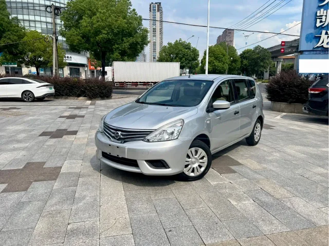 Nissan Livina 1.6XE CVT Comfort Edition