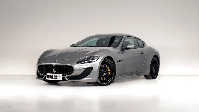 Maserati GranTurismo 4.7L Sport Automatic