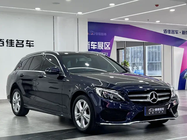 Mercedes-Benz C-Class (Import) C 180 Touring Sedan