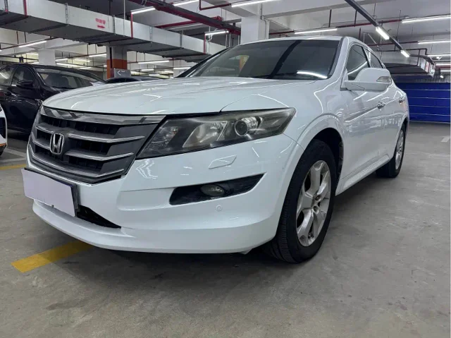 Honda Crosstour 2.4L Luxury Edition