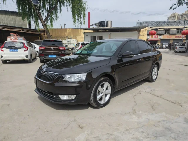 Skoda Octavia 1.6L Auto Comfort Handsome Edition