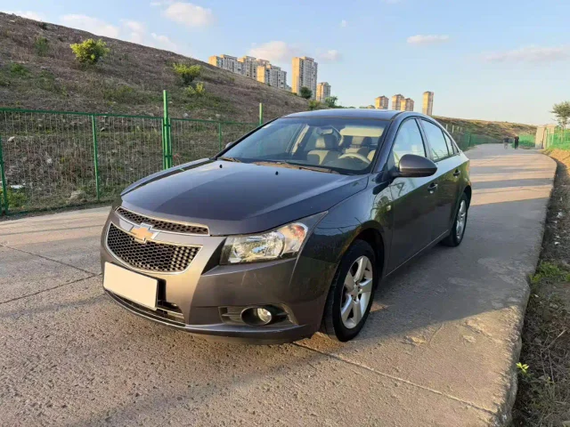 Chevrolet Cruze 1.8L SE AT