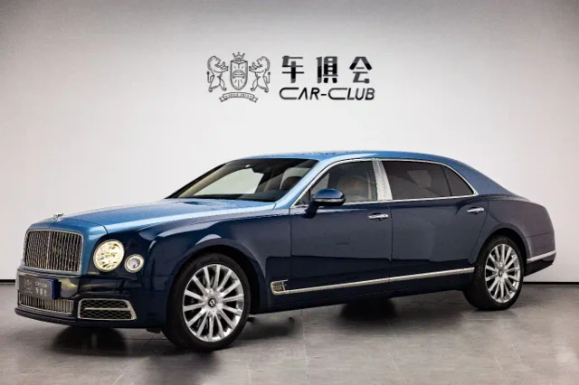 Bentley Mulsanne 6.8T Long Wheelbase Edition