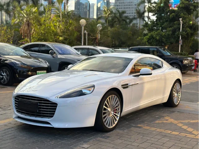 Aston Martin Rapide 6.0L S