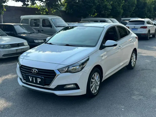 Hyundai Verna 1.4L Manual Cool Edition GLS