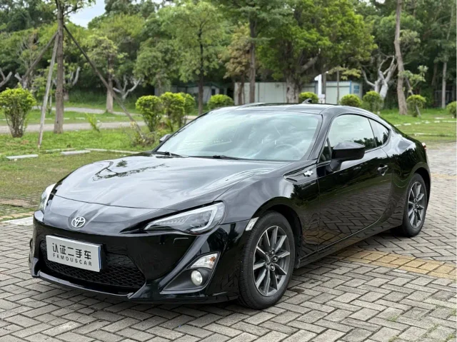 Toyota 86 2.0L Manual Luxury Type