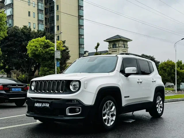 Jeep Renegade 180T Auto Dynamic Energy Edition