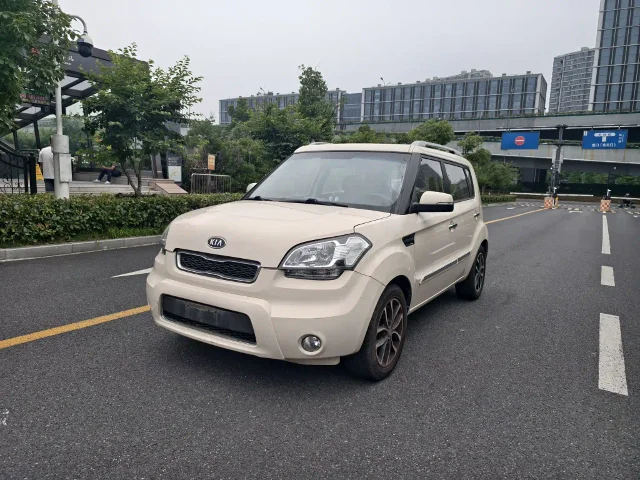 Kia Soul 1.6L AT Premium