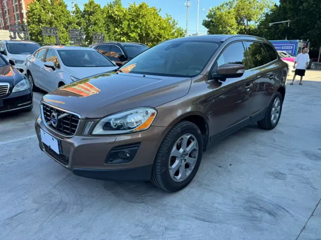 Volvo XC60 (Import) T6 R-Design Individual Sport Edition