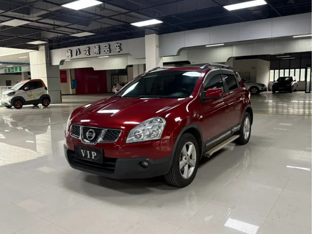 Nissan Qashqai 2.0XL Cool Fire CVT 2WD