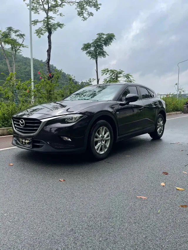 Mazda CX-4 2.0L Auto 2WD Blue Sky Vitality Edition China V