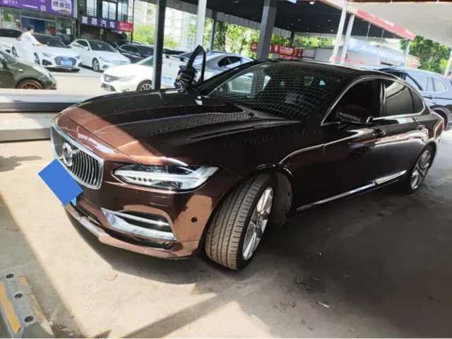 Volvo S90 T5 Smart Supreme Edition