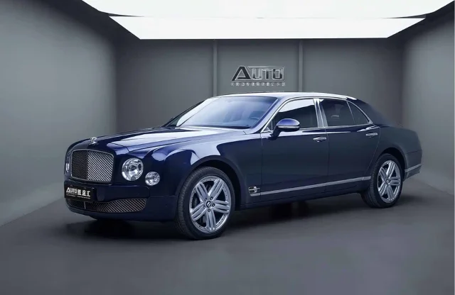 Bentley Mulsanne 6.8T Mulliner Special Edition