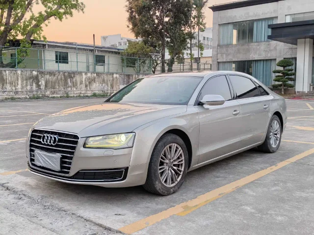 Audi A8 A8L 45 TFSI quattro Comfort Type