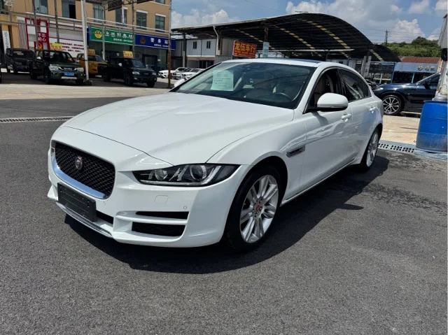 Jaguar XEL 2.0T 200PS Premium Edition