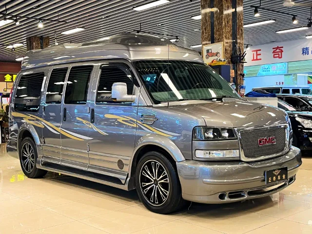 GMC Savana 5.3L Business of Star 7 seats
