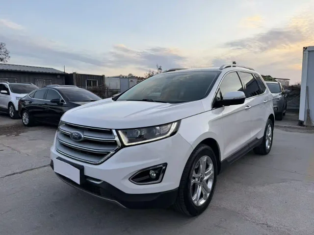 Ford Edge EcoBoost 245 2WD Luxury Sharp Type 7 seats