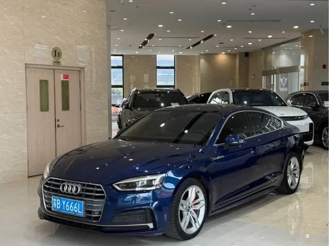 Audi A5 (Import) Sportback 45 TFSI Fashion Type