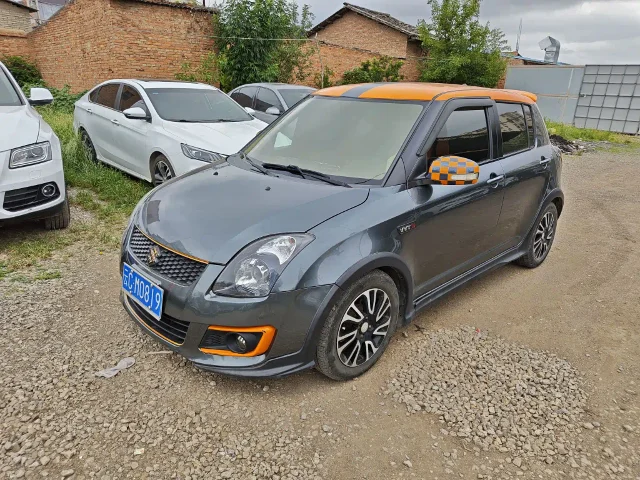 Suzuki Swift 1.5L Manual Fashion Type