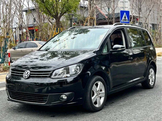 Volkswagen Touran 1.4T DSG Comfort Edition 5 seats