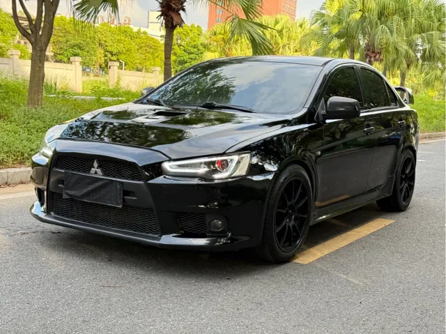 Mitsubishi Lancer EX Racing Edition 1.8L Manual Comfort Type