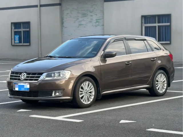 Volkswagen Gran Lavida 1.6L Auto Sport Edition