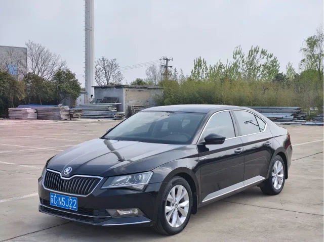 Skoda Superb TSI330 DSG Comfort Edition China V
