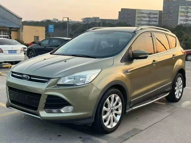 Ford Kuga 1.5L GTDi 2WD Elegant Type