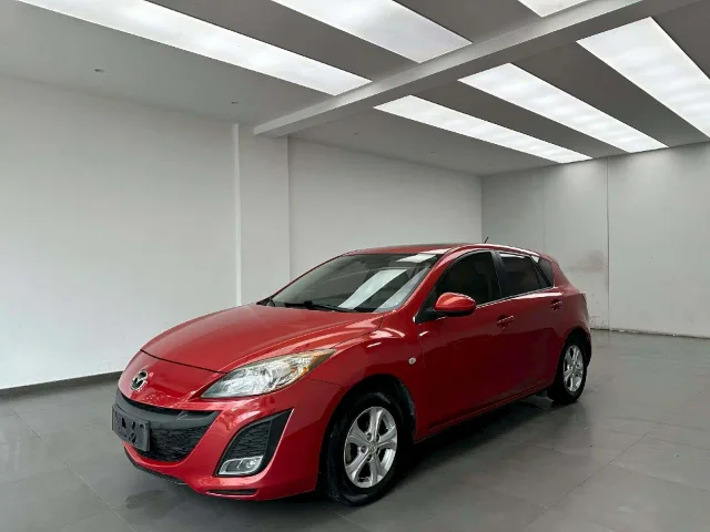 Mazda 3 (Import) Hatchback 1.6 Auto Luxury Type