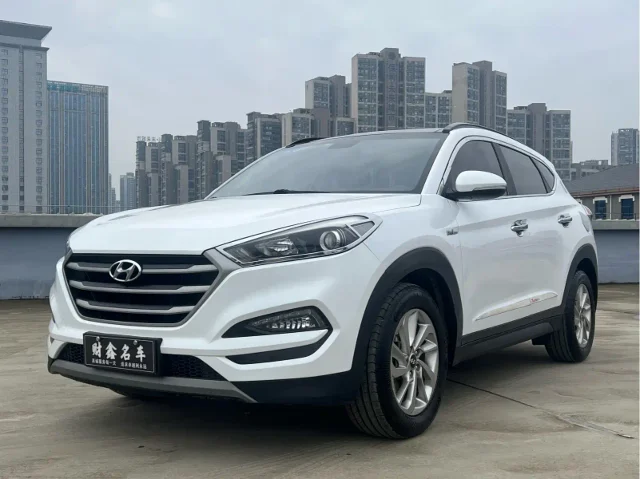 Hyundai Tucson 1.6T DCT 2WD Smart Type