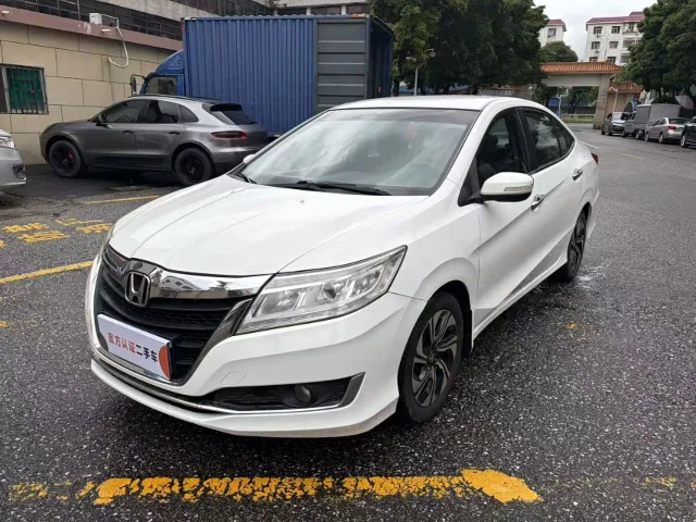 Honda Crider 1.8L CVT Comfort Edition